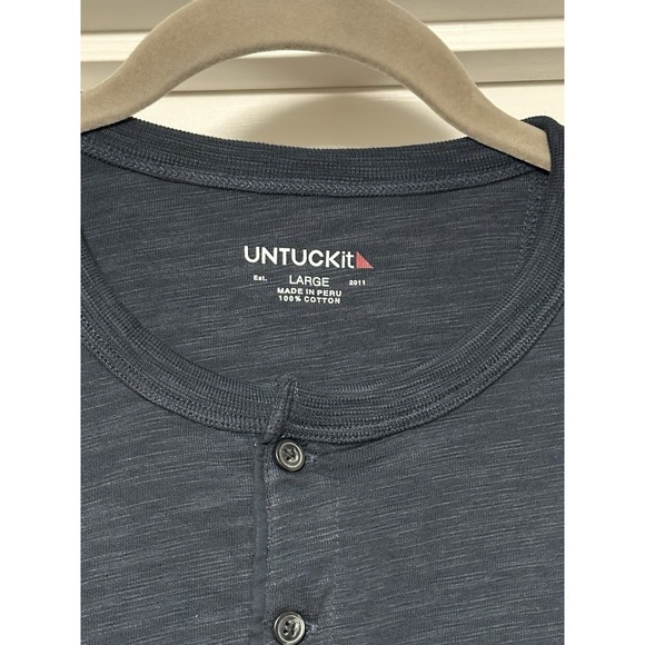 UNTUCKit, Men's Long Sleeve Henley Shirt, Navy, Size Large - Picture 4 of 11